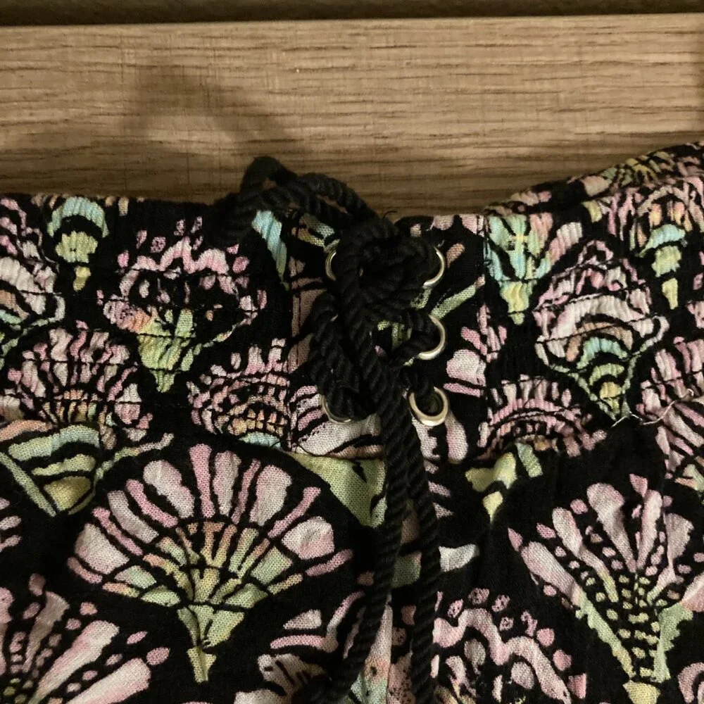 Justice Black Fan Print Shorts 12 Viscose Elastic Waist with Tie Front Lined GUC